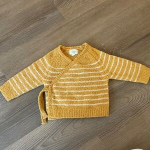 7am enfant Wrap Top in yellow Striped Fuzzy fabric - Amber & Ecru